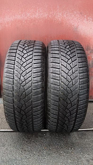 2бр. зимни гуми 225/55/17 GoodYear Ultra Grip Performance+
dot2724