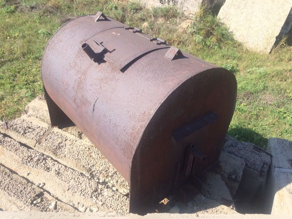 Продам цистерну.