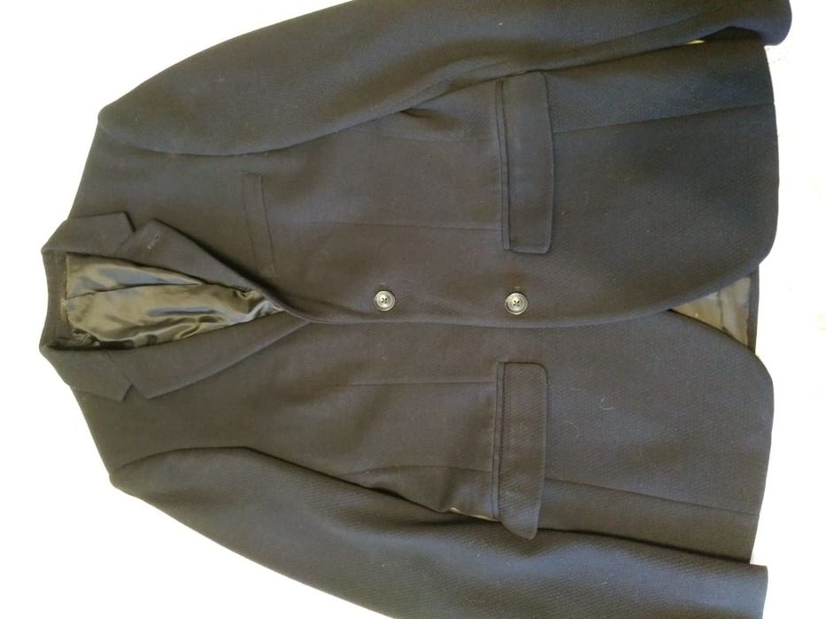 Продам мужские костюмы