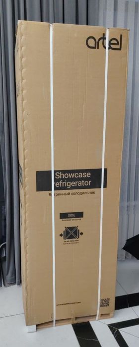 Artel HS 474 SNВитринный Холодильник Artel HS 474SN