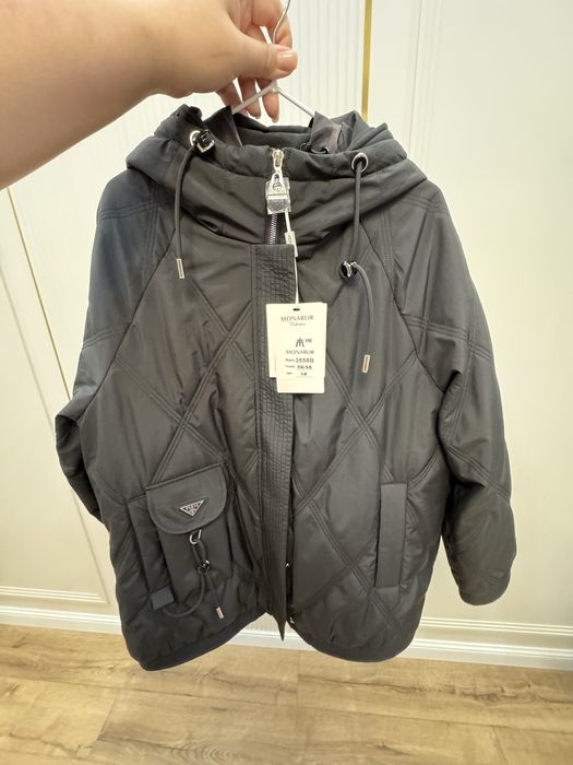 Продам куртку новую