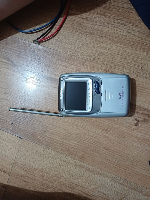 MINI TV CASIO TV-970N functional DE COLECTIE.AN 2001
Este perfect func
