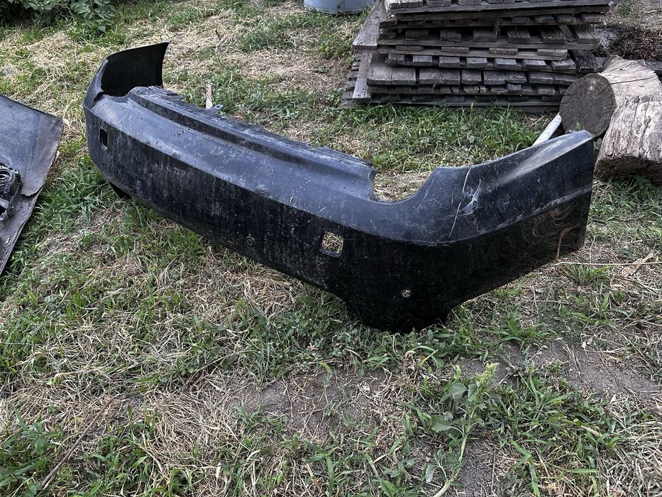 Продам бампера от мерседес 211 авангард