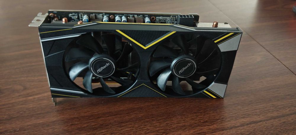 Продавам Перфектна Видео Карта AsRock Challenger  RX 5600XT