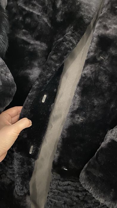 Шуба зимняя черная