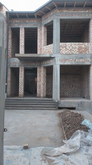 Еврокоробка 2 сотих  Райсентрда  Нурхаёт туйхонадан 2 км 85.000