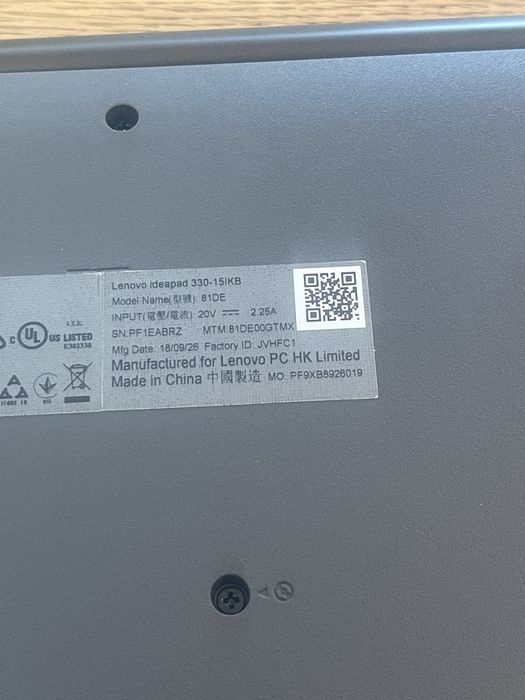 Vand leptop Lenovo