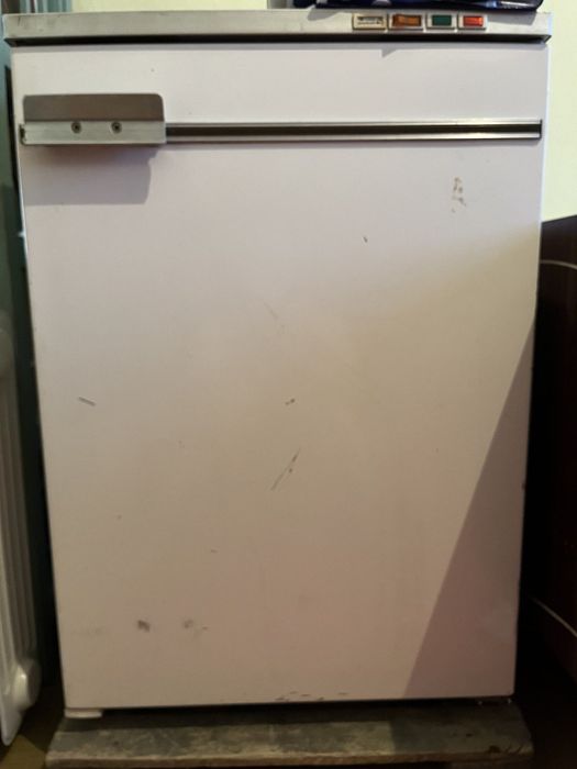 Кондиционер,Морозилка,Тикув машина, сотилади!!!