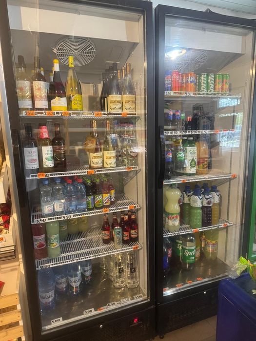 2 vitrine frigorifice Ugur
