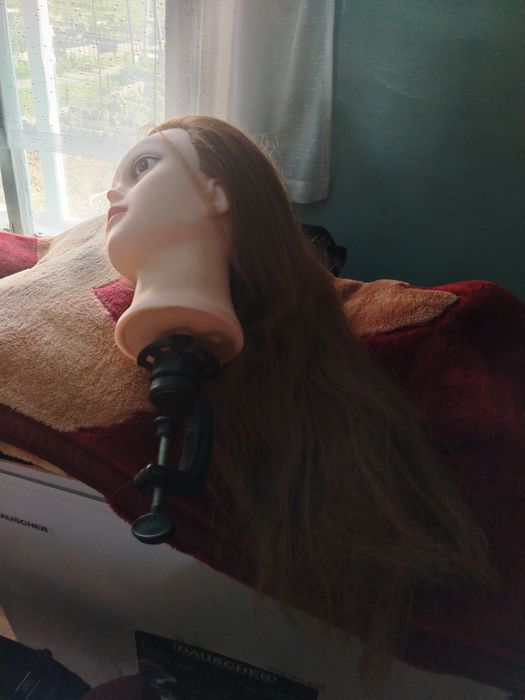 Продам манекен болванку дла парикмахера