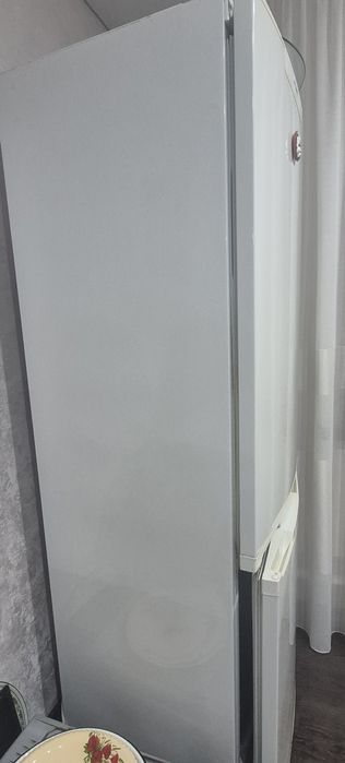 Продам холодильник ATLANT