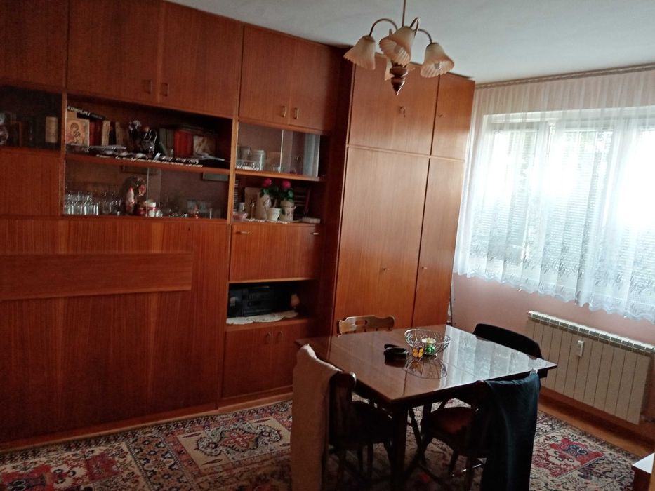 Двустаен имот в Красна поляна