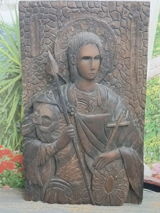 Icoană sculptată în lemn 22x44 cm și 4 kg