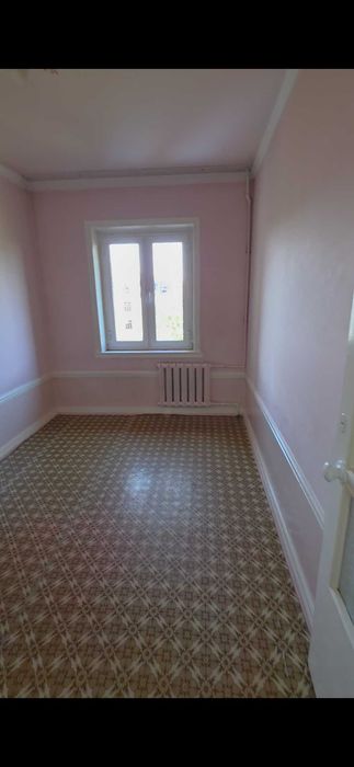 Olmazor yunusovada 3 xonali uy sotiladi