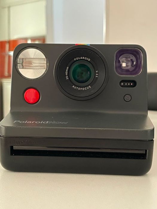 Камера Polaroid Now