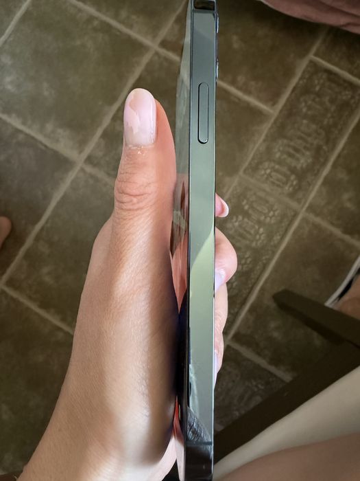 Iphone 12 pro, stare impecabila