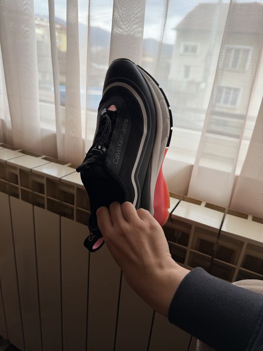 Дамски спортно елегантни обувки Calvin Klein