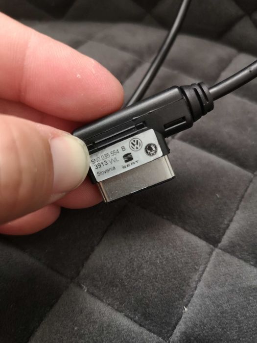 Adaptor Aux; MMI 3G mufă,USB A soclu; Audi,Seat,VW,Škoda si Mercedes