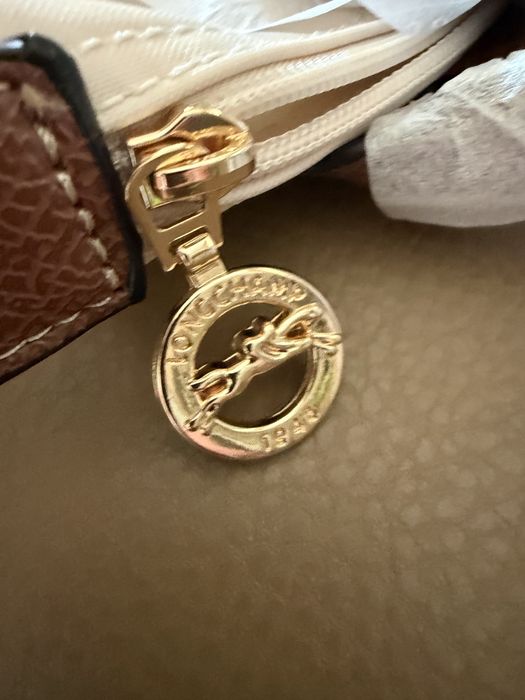 Дамска чанта Longchamp