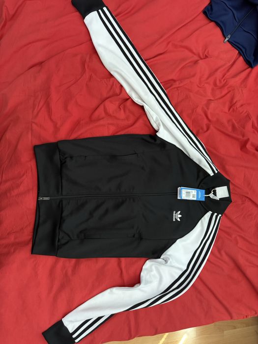 Adidas Originals горнища, долнища и др.