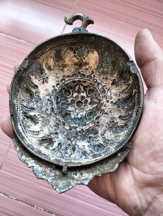 Голяма сребърна пафта