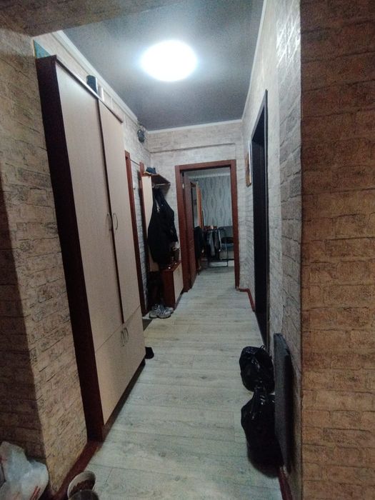 Обменяю квартиру на дом