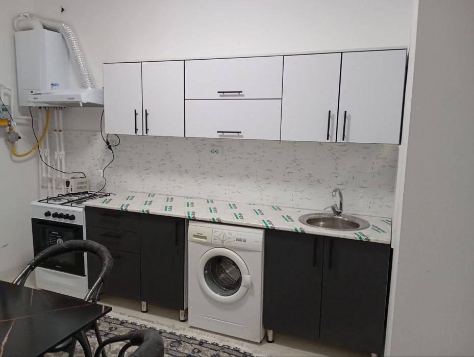 Olmos navostroyka sotiladi Yashnobod rayon. 52m²