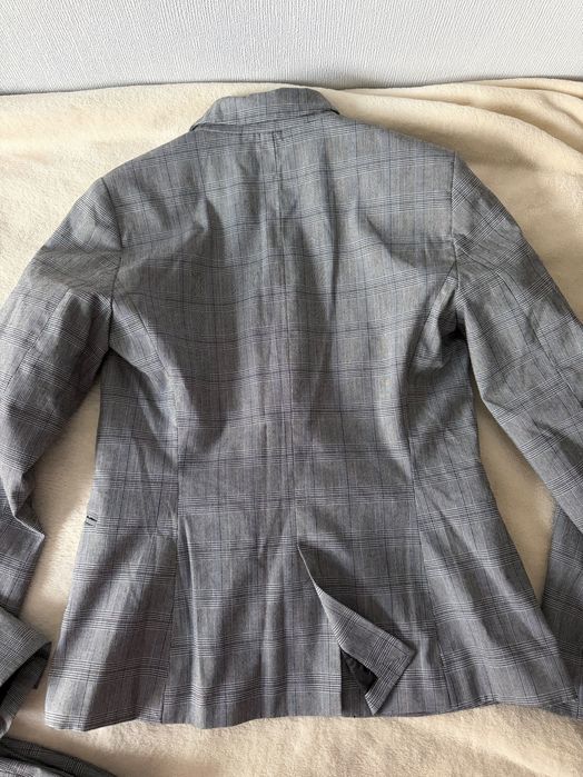 Сив кариран костюм ZARA от две части сако и панталон