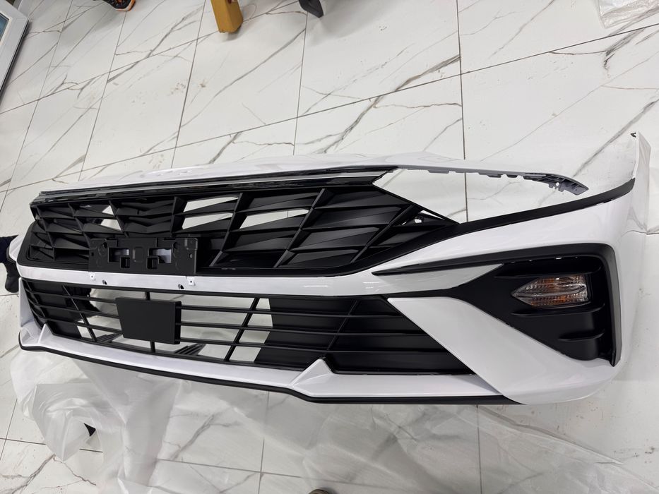 Hyndai Elantra передний бампер