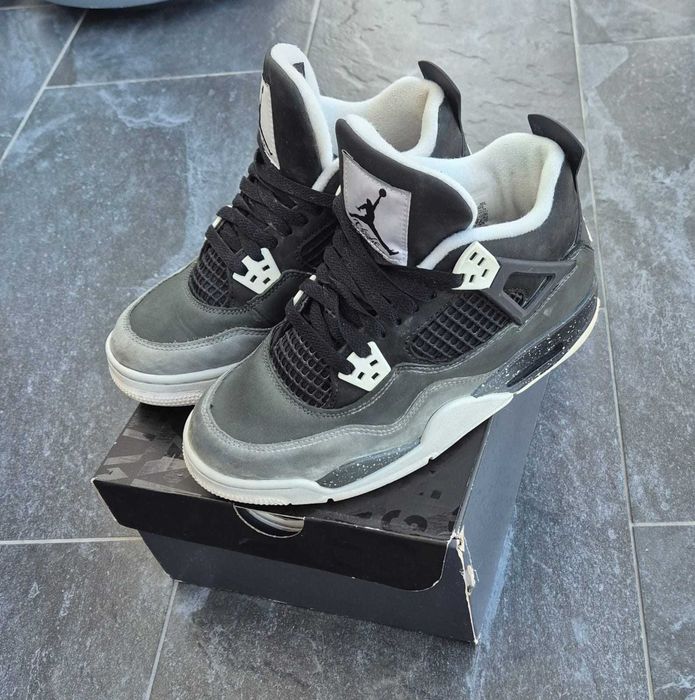 Adidasi Nike Jordan 4 Retro Fear