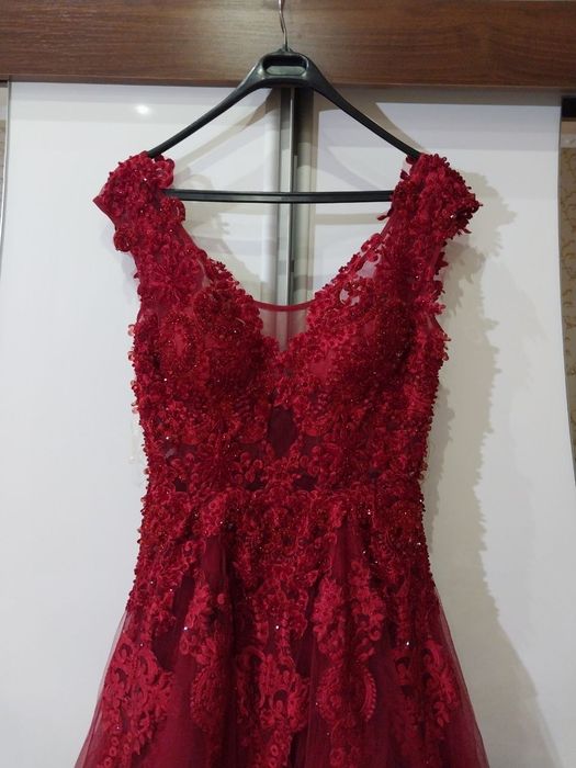 Продается вечернее платье