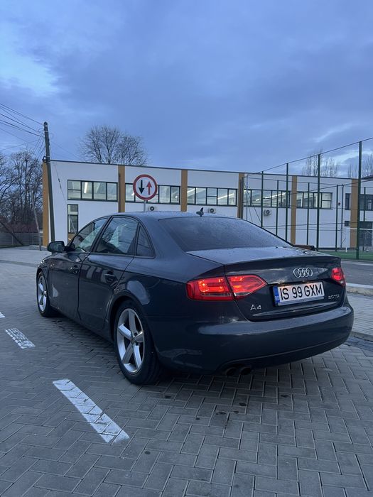 Vand URGENT audi a4b8 s-line 2010 2.0 tdi manual EURO 5