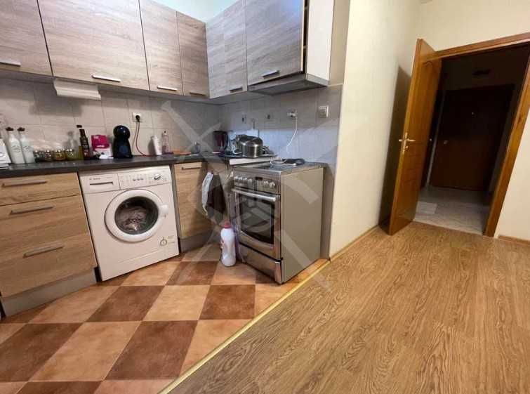 Дава се под наем Тристаен апартамент в Пловдив, Център - 89 кв.м за 700 € - Снимка #7