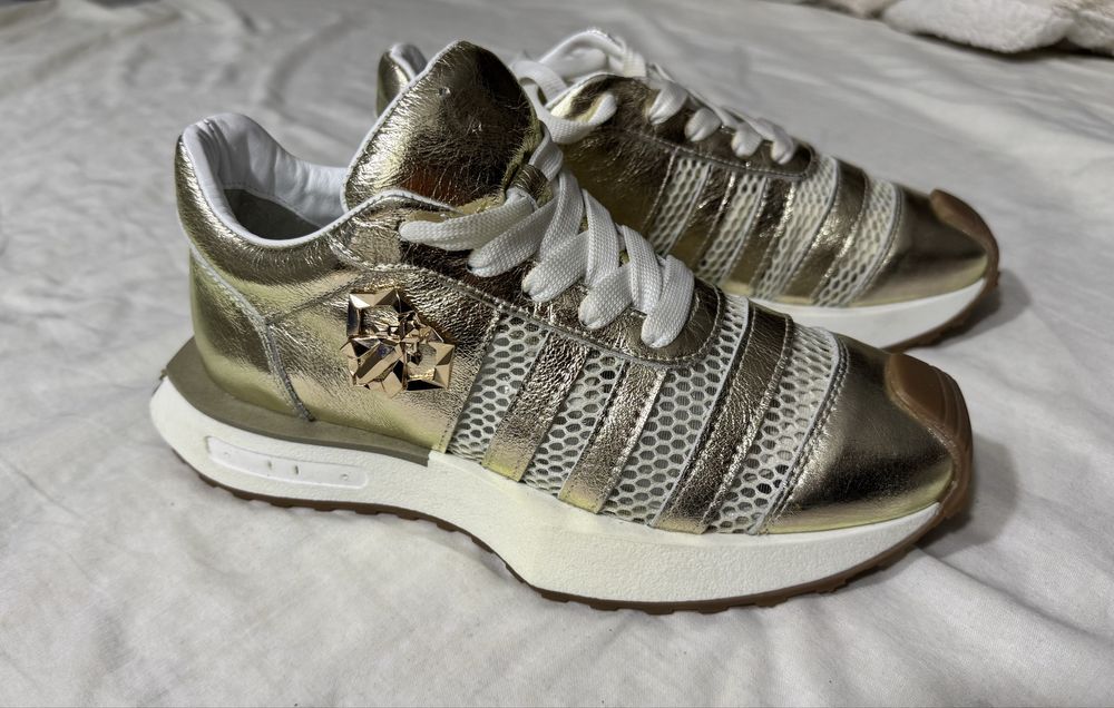 летние кожаные кросовки 37