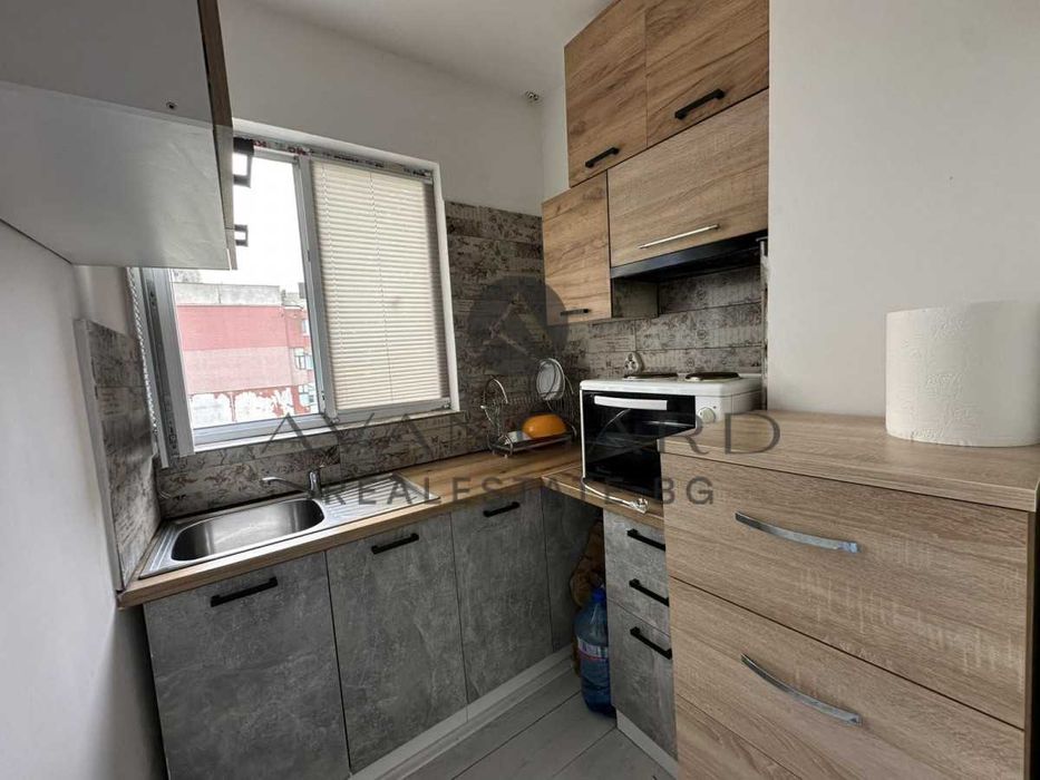 Продава се Едностаен апартамент в Пловдив, Тракия - 34 кв.м за 2324 €/кв.м - Снимка #4