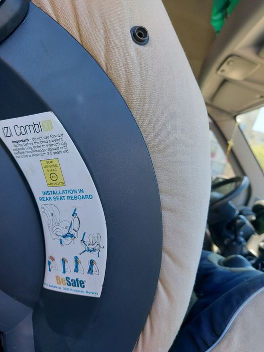 Scaun auto BeSafe Combi Izi X1