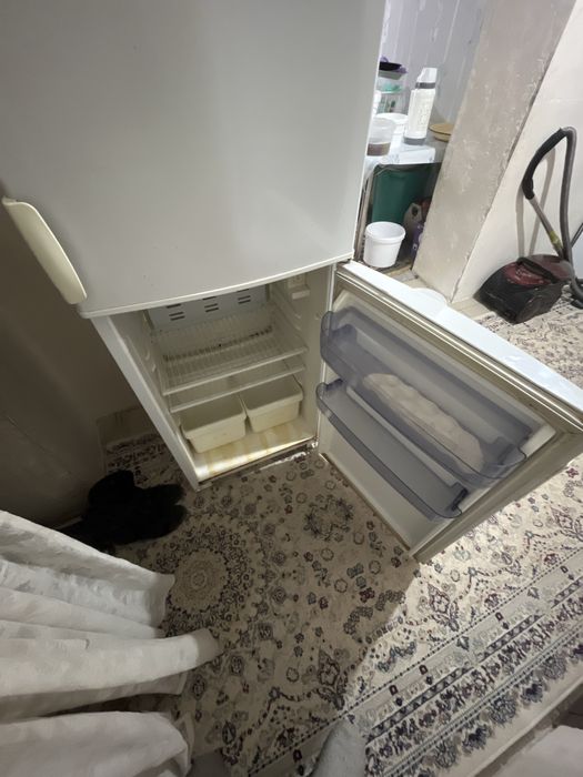 Бирюса жағдайы жақсы халадилник