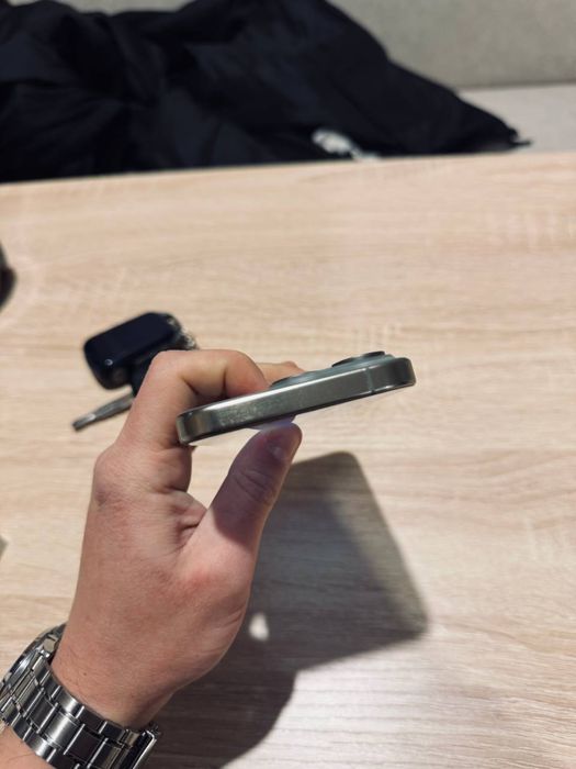 Iphone 15 pro 256GB 98%акб