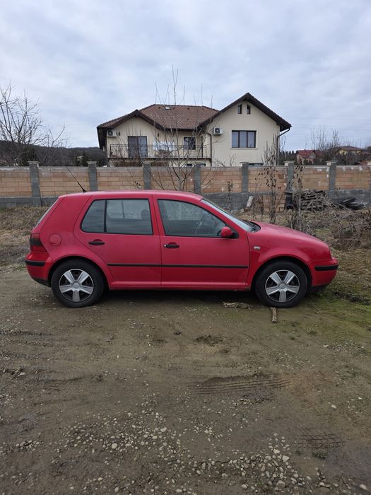 Vând Golf 4 1.9 TDI