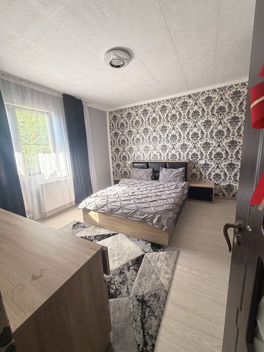 Inchiriez apartament in Navodari