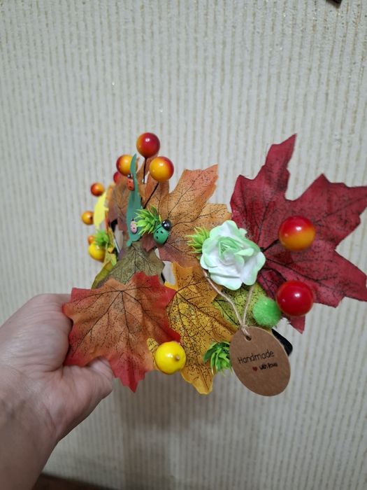 Маска осенняя ручной работы