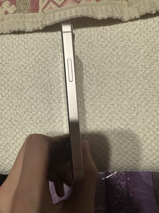 Продам айфон 13 мини