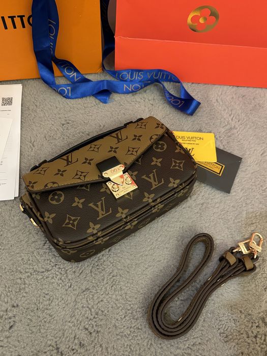 Geantă/Poșeta Louis Vuitton Pochette Metis Monogram 21x12x6cm