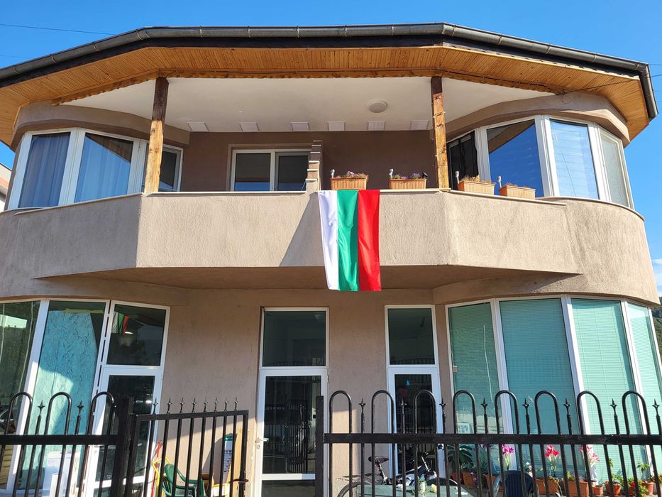 Продава се Промишлена сграда в Пещера - 500 кв.м за 800 €/кв.м - Снимка #2