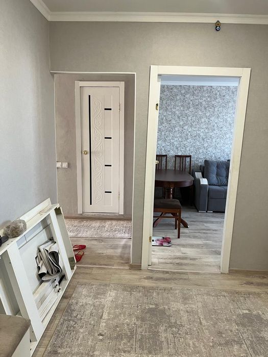 Продам 2х комн улудшеную квартиру