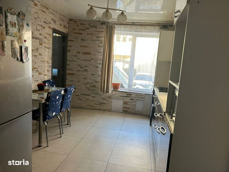 Apartament cu 2 dormitoare, 2 balcoane si parcare – Floresti, jud. C — fotografia 2