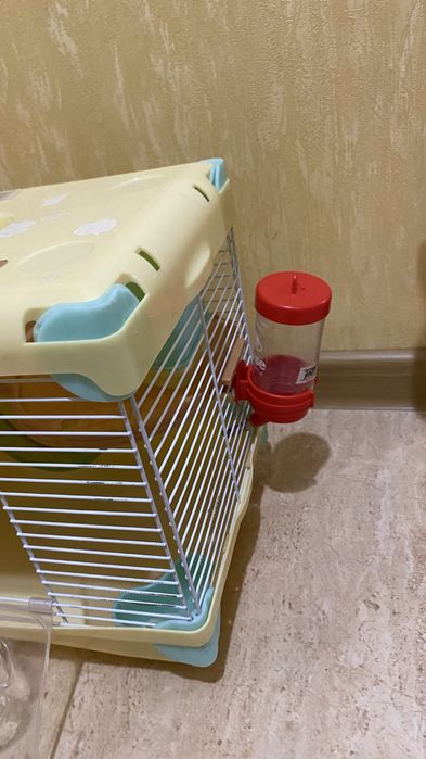Продам клетку для хомяка