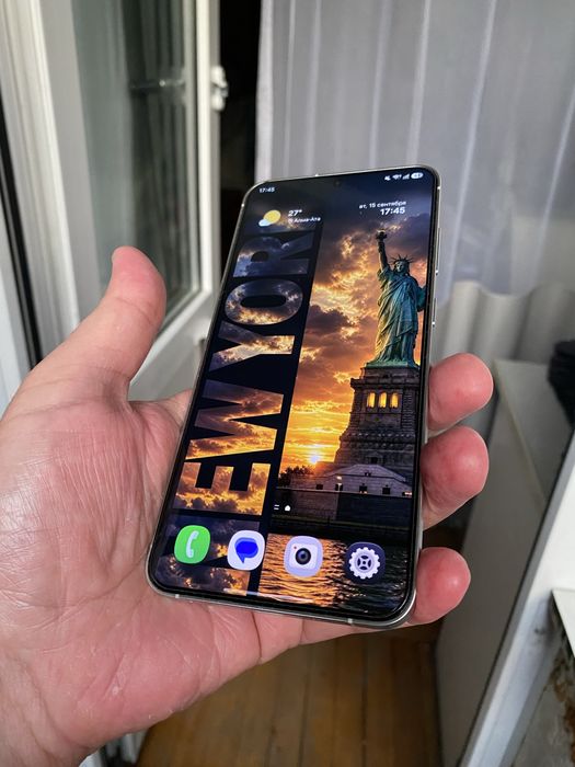 Samsung S24 Plus 12/256gb идеал
