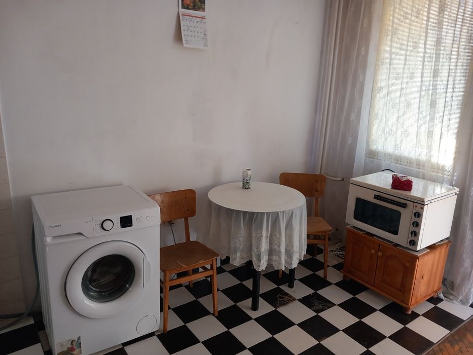 Дава се под наем Едностаен апартамент в Плевен, Мара Денчева - 40 кв.м за 153 € - Снимка #1