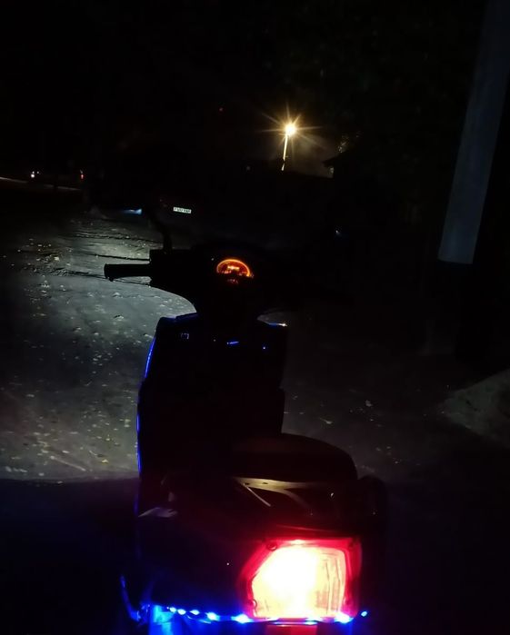 Продам скутер 125 кубиков